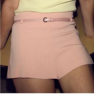 BNWT ZARA BELTED SHORT